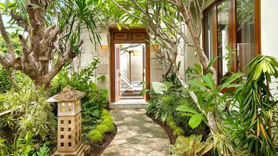 Penawaran Eksklusif, rumah Mewah di Jimbaran, Badung, LB 180m²