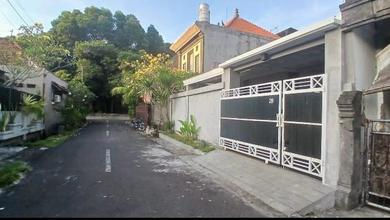 Dijual Rumah Nyaman di Jimbaran, Badung - LT 120m²