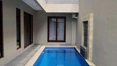 Rumah Elegan di Denpasar Timur, Denpasar, 3 KT, LT 210m²