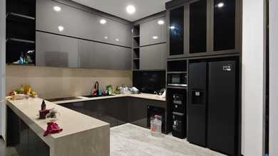 Rumah Mewah di Kawasan Danginpuri, Denpasar, LB 550m², Harga 7,5 Miliar