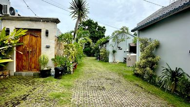 Vila Fully Furnished 2 Bedroom Dekat Pantai Melastijimbaran