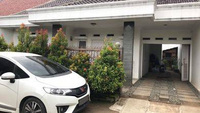 Rumah Mewah Luas 212 m2, di Buah Batu, Bandung