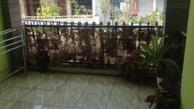 Rumah Dijual di Buah Batu, Bandung, LB 180m², Harga Kompetitif!