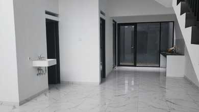 Properti Siap Pakai di Kawasan Peta, Bandung, LT 103m²