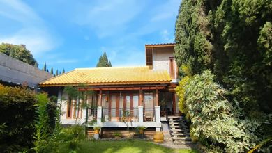 Dijual rumah Mewah di Sariwangi, Bandung - LT 347m²