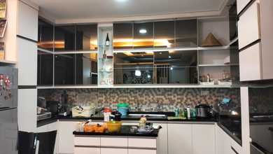 Rumah Mewah di Pinang, Tangerang, 4 KT, LT 120m²