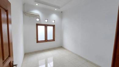 Hunian Elegan di Mekar Wangi, Bandung, 4 KT, LT 278m²