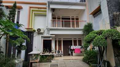 Rumah Area Luxury Singgasana, Bandung - Harga Menarik 13,2 Miliar