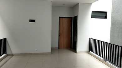 Rumah Elegan di Bojongloa, Bandung, 4 Kamar Tidur, LT 154m²