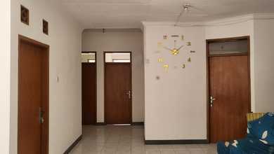 Rumah Favorit di Antapani, Bandung, 4 KT, Harga 1,9 Miliar