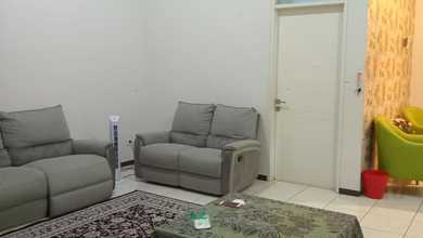 Disewakan Segera Rumah Cantik dengan Lahan Luas 162 m2 Kawasan Kota Baru Parahyangan