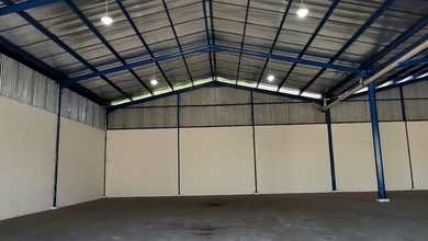 Gudang Strategis di Leuwigajah 