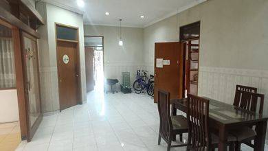 Jual Rumah Siap Huni area Singgasana, Bandung, Luas 200 m2