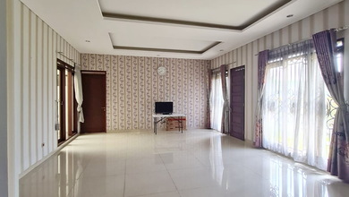 Kesempatan Langka, rumah Mewah di Batununggal, Bandung, LB 250m²