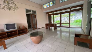 Rumah Area Premium Cipaku, Bandung - Harga Terbaik 7,5 Miliar
