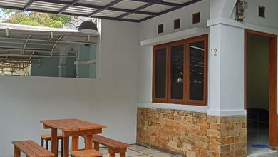 Jual Rumah Strategis di Arcamanik, Bandung - LT 135m²