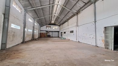 Gudang tengah kota akses tronton dekat tol pasirkoja