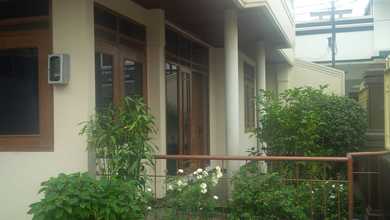 Hunian Mewah di Kawasan Cibeureum, Bandung, LB 195m², Harga 4,5 Miliar