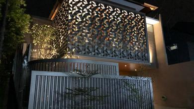Penawaran Langka, rumah Mewah di Cimahi Tengah, Cimahi, LB 325m²
