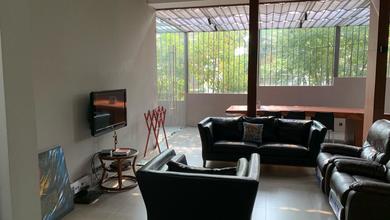 Dijual rumah Eksklusif di Cimahi, Bandung - LT 197m²