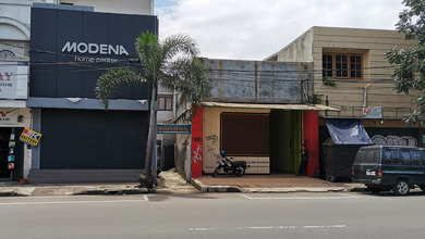 Ruko Disewakan untuk Usaha Showroom Lokasi Ramai