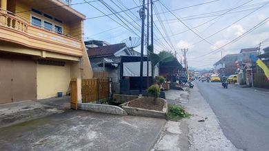 Rumah Dijual di Sumedang Utara, Sumedang, LB 400m², Harga Terbaik!