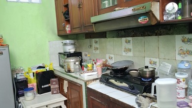 Rumah Dijual di Batununggal, Bandung, LB 100m², Harga Terbaik!