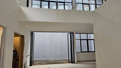 Jual Rumah Siap Tinggal area Bandung Kota, Bandung, Luas 188 m2