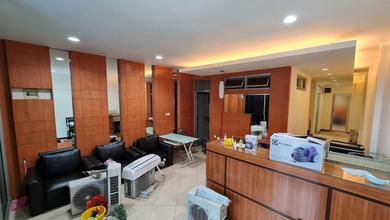 Ruko ex Kantor Strategis di Dakota dekat BORMA siap pakai 