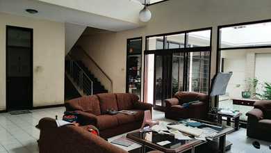 Jual Rumah Eksklusif Luas 729 m2 di Pajajaran, Bandung