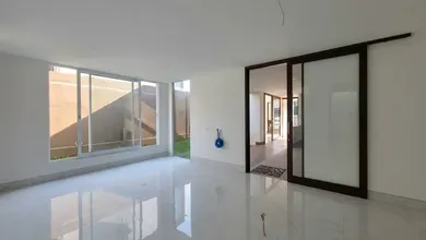 Rumah Area Premium Setiabudi, Bandung - Harga Terbaik 4,5 Miliar