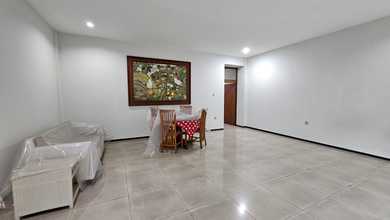 Ruko 3½ Lantai Siap Pakai di Ahmad Yani dekat IBCC