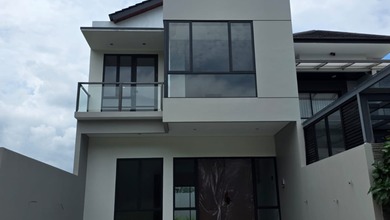 Rumah Area Premium Setra Duta, Bandung - Harga Terbaik 4,9 Miliar