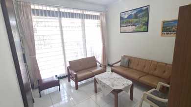 Hunian Mewah di Kawasan Hegarmanah, Bandung, LB 250m², Harga 6 Miliar