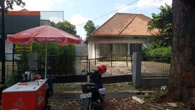 Hunian Mewah di Kawasan Sayap Dago, Bandung, LB 340m², Harga 16,5 Miliar