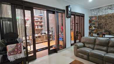 Rumah Area Premium Batununggal, Bandung - Harga Menarik 3,6 Miliar