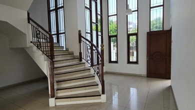 Jual Rumah Terkini di Batununggal, Bandung Luas 300 m2