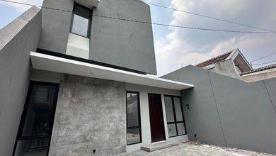 Rumah Mewah Luas 195 m2, area Bandung Kota, Bandung