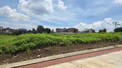Tanah Bisnis Dekat Jalan Raya Area Setra Duta