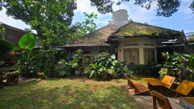 Jual Rumah Megah LT 1032 m2 di Sukajadi, Bandung
