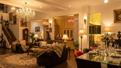 Rumah Elegan di Setra Duta, Bandung, 5 KT, LT 417m²