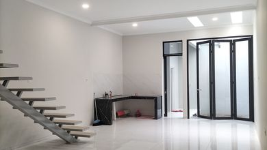 Rumah Premium area Moch Toha, Bandung, Luas 160 m2