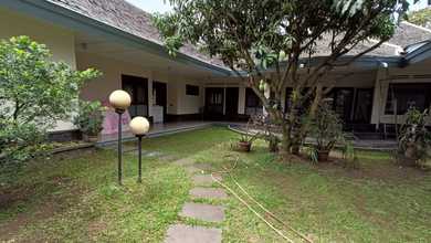 Hunian Mewah di Riau, Bandung, 3 KT, LT 911m²