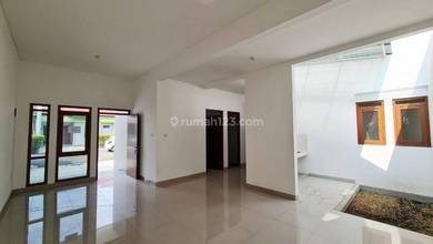 Jual Rumah Nyaman di Derwati, Bandung - LT 180m²