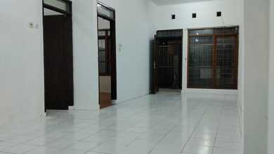 Dijual Rumah Nyaman di Taman Kopo Indah, Bandung - LT 90m²