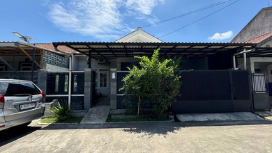 Hunian Favorit di Taman Kopo Indah, Bandung, 3 KT, Harga 1,8 Miliar