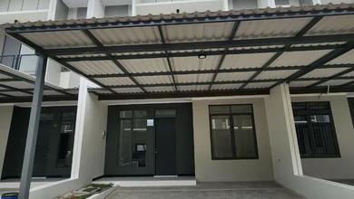 Kesempatan Rumah di Taman Kopo Indah, Bandung, LB 95m², Harga 1,38 Miliar