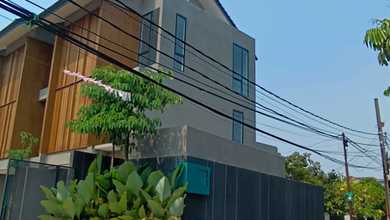 Hunian Mewah di Pondok Indah, Jakarta Selatan, 3 Kamar Tidur, LT 117m²