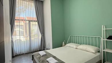 Rumah Sewa Murah Lokasi Kota Baru Parahyangan, Bandung, LB 95m²