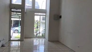 Rumah Sewa Nyaman Lokasi Kota Baru Parahyangan, Bandung, LB 90m²